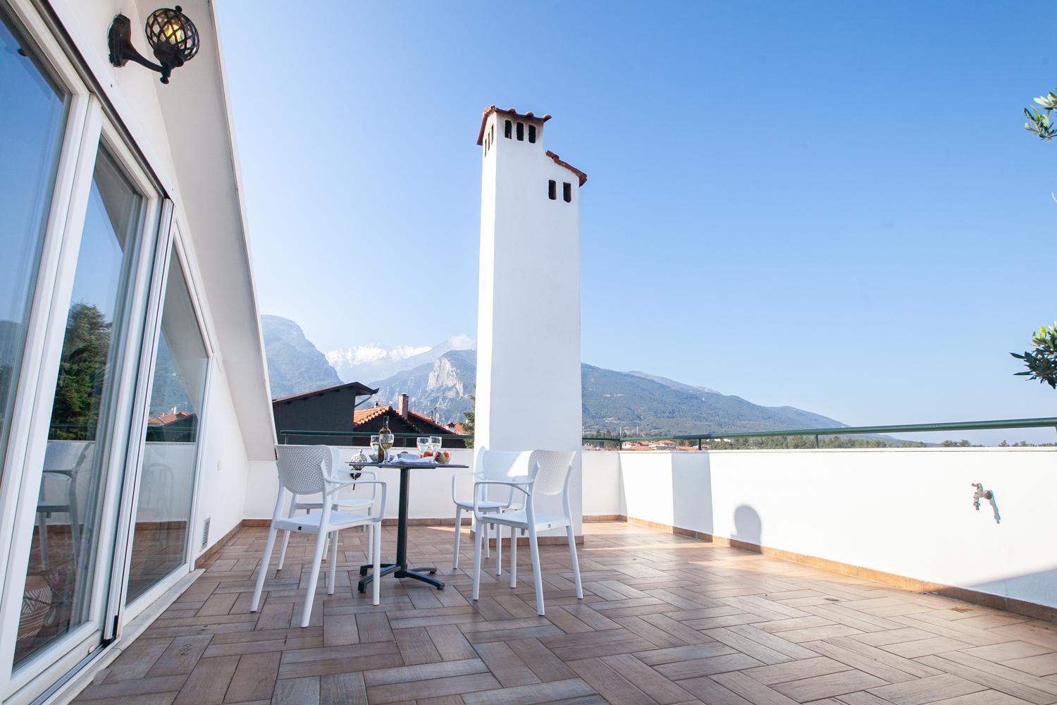 Rodon Apartment With Great View, Sauna And Jacuzzi Литохоро Экстерьер фото